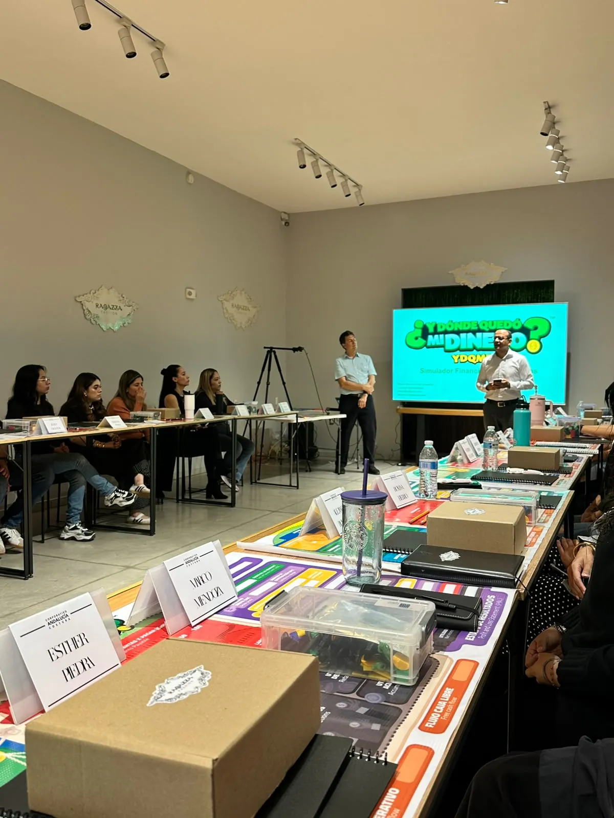 Sala del taller en Corporativo Andalucía